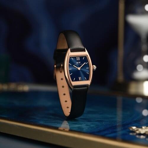 I&W Women's Wrist Watch