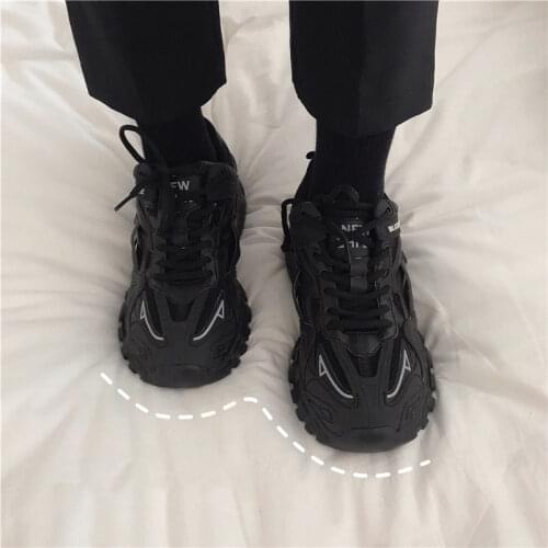 Plus Size 41 42 43 Womens Chunky Sneakers Brand Design Light Sport Shoes Ladies Trainers Black Casual Shoes Womens Sneakers