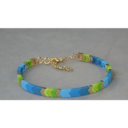 2021 new RA green direction sign enamel neckchain Choker collar Bohemian Street racket mix fashion