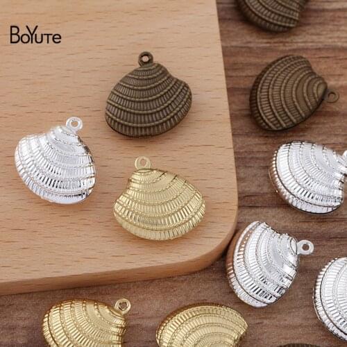 BoYuTe (100 Pieces/Lot) 17*19MM Metal Brass Middle Hollow Shell Conch Charms Pendant Jewelry Accessories Diy Handmade Materials