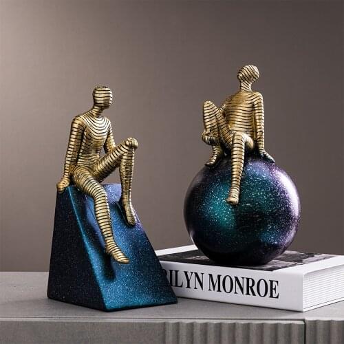 Nordic Abstract Golden Sculpture and Statue Character Figurine Modern Home Decoration Living Room Ornaments Office Accessories