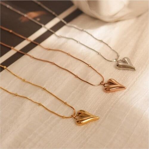 Stainless Steel Chain Rope Heart Necklace Short Pendant For Woman Party Gift