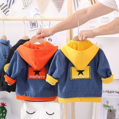 2021 New Hooded Denim Jacket Childrens Clothing Baby Fashion Casual Five-Pointed Star Denim Jacket Outing Clothes