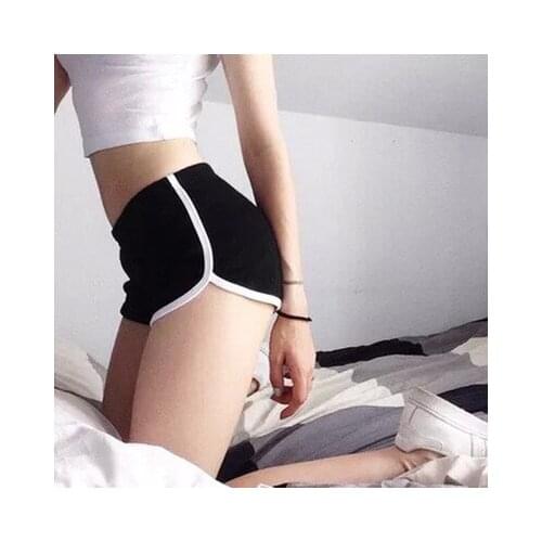 Ins net red sexy shorts 2020 spring new night show with fungus high waist micro pull shorts