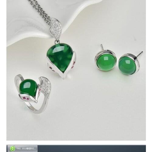 Yns 2018 New 925 silver necklace female ring ear nail green jade pith pendant chain fox tail ring set