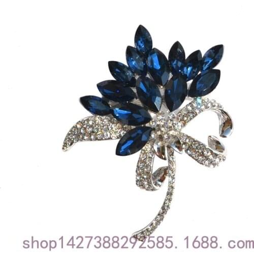 New Fashion Zircon Elegant Lady Flower Brooch Pin Women Gifts Garment Wedding Accessories Jewelry Brooch Rhinestone