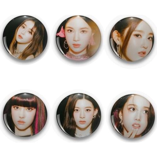 KPOP Stayc Sumin ISA Sieun J Yoon Seeun New Album So Bad Brooches Cute Pins Brooch cute pins Fans Gilfs New Wholesale
