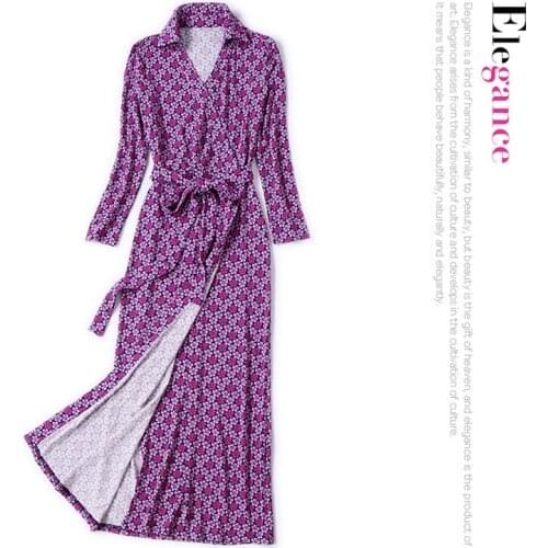 Fall 19 new V-neck small floral print 9-point sleeve with waistband and slim elastic long dress for women