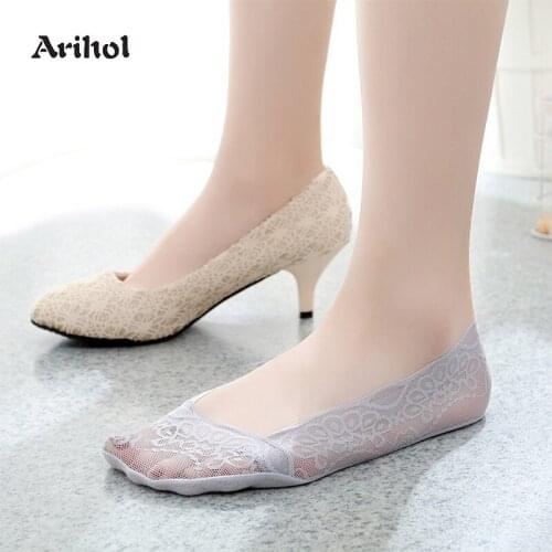 3 Pairs Women Girls Socks Lace Flower Short Sock Antiskid Invisible Ankle Boat Socks Sox Non Slip Sole