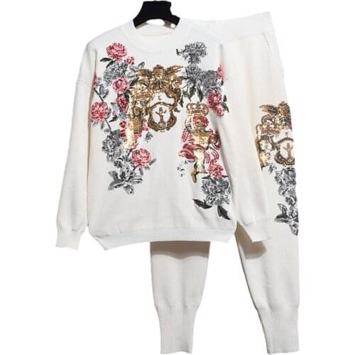 2020 Autumn Winter Set Women Tops Sequin Embroidery Flowers Long sleeve knitted Sweater + Little feet Pants Two Piece Set G506