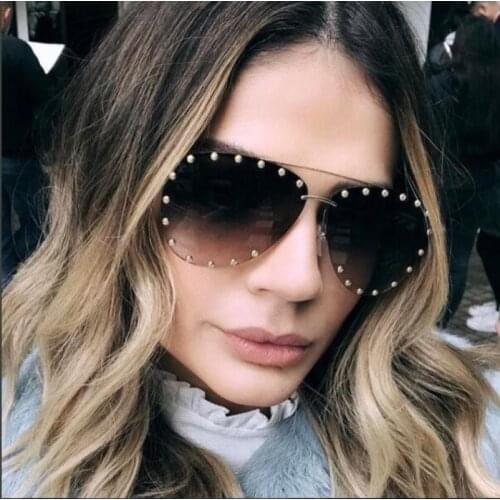 2020 Ladies Rimless Sunglasses Luxury Brand Designer Metal Frame Gradient Large Colored Sun Glasses Shadow For Women UV400
