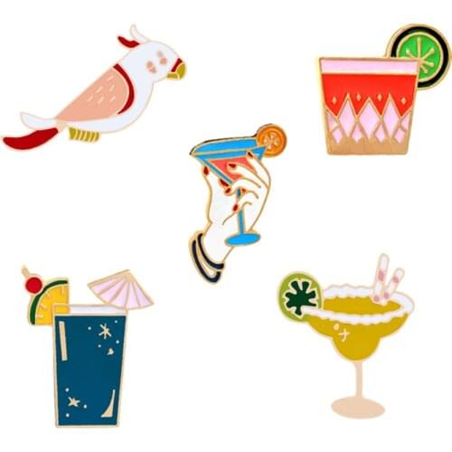 Enamel Brooch Badge Drinks Parrot Juice Holiday Cartoon Fashion Denim Jackets Lapel Pins Metal Button Pin Women Men Jewelry Gift