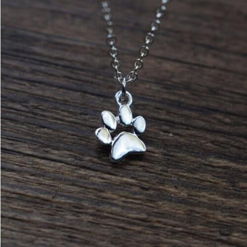 1pcs Cats and Dogs Paw necklace Animal Jewelry Women Pet Memorial Pendant Cute Delicate SanLan
