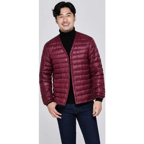 New Spring Autumn Ultra Light Down Coat Men 90% White Duck Down Lightweight Parkas Warm Slim V-Neck Thin Short Jackets Man Mw386