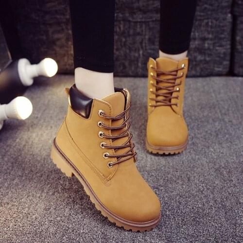 2021 Winter Women Classic Couple Boots Warm Fur Plush Sneakers Women Snow Boots Mens Boots Women Autumn Winter Shoes