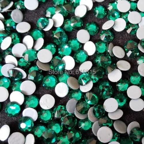 Jpstrass hotfix ss30 Emerald flatback hot fix rhinestone 288pcs for garment accessory,shiny rhinestone for rhinestone transfer