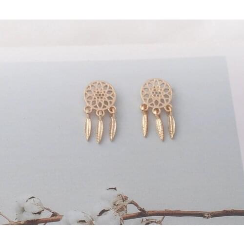 Hollow Dreamcatcher Dangle Earrings Gold Color Leaves Pendants Drop Earrings for Women Small Earrings for Female Fashion Jewelry