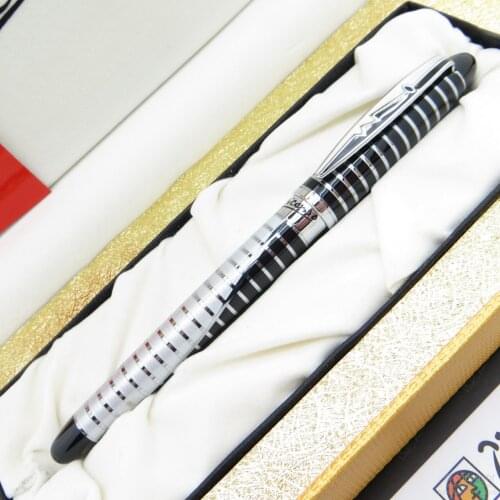 Picasso Waitz Flowers of Fountain Pen Black-White | Picasso Pen | İsme Special Pen
