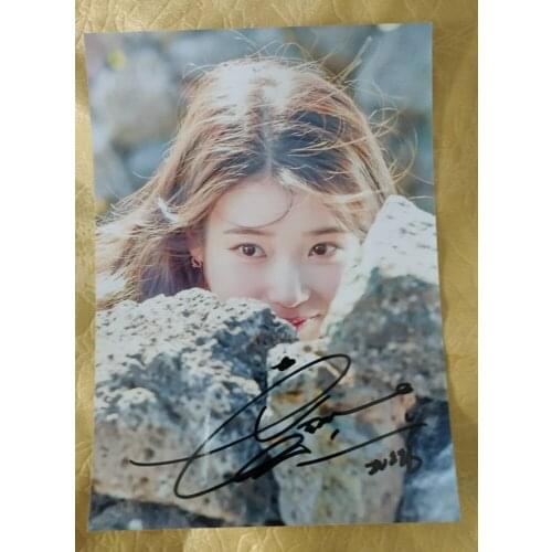 Hand signed IU Lee Ji Eun autographed photo 5*7 inches K-POP 102020B