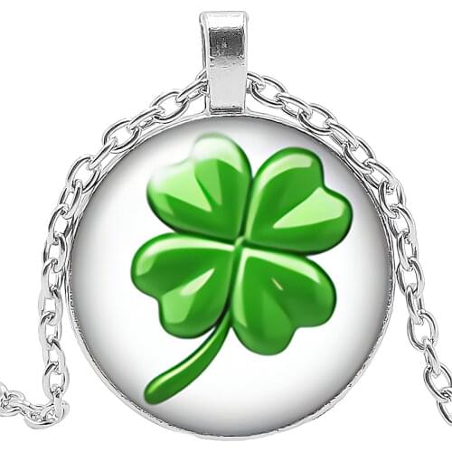 2019 New Creative Necklace Green Four-leaf Clover Gift Glass Convex Personality Pendant Necklace Fashion Jewelry