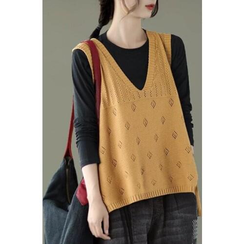2021 New Spring Autumn Vintage Sweet Hollow Out Knitted Wool Womens Vest V-neck Pullover Girl Outdoor Leisure Simple Yellow