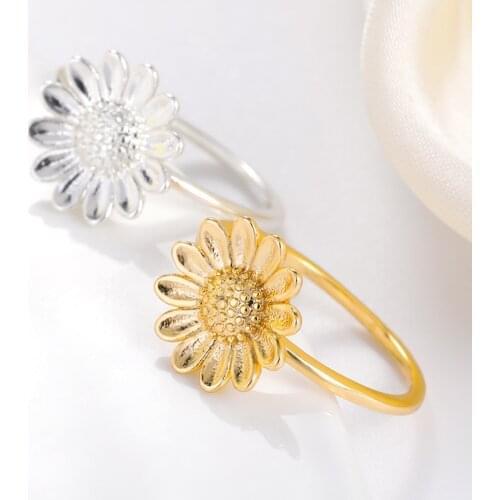 Vintage Daisy Rings For Women Cute Flower Ring Simple Stainless Steel Cuff Wedding Engagement Rings Female Jewelry Bague
