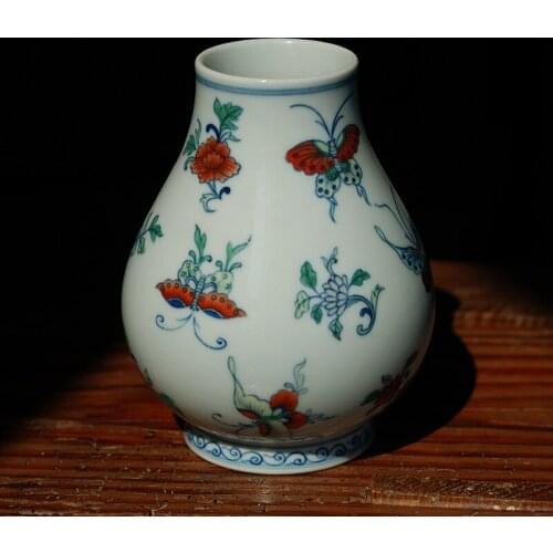 Constracting Colors Butterfulies Pattern Deer Head Shaped Vase REAL CHINA Manual Clashing Colors Ceramic Vase High Imitation