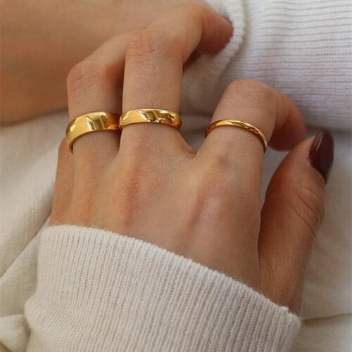 Trendy Bright Gold Color Tone Engagement Rings for Couples Stainless Steel Men Women Wedding Finger Rings Set