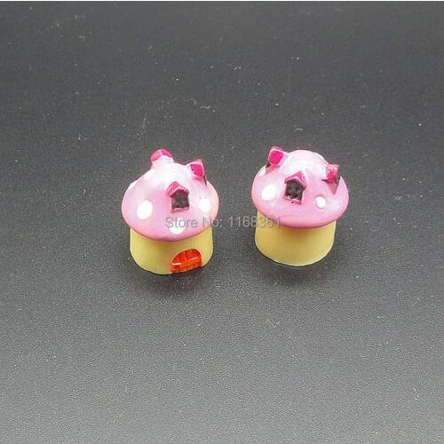 1pcs/lot Resin lovely pink mushroom house 18mm Ornaments Micro landscape Ornaments Creative Home Gardening Decorations A007-6