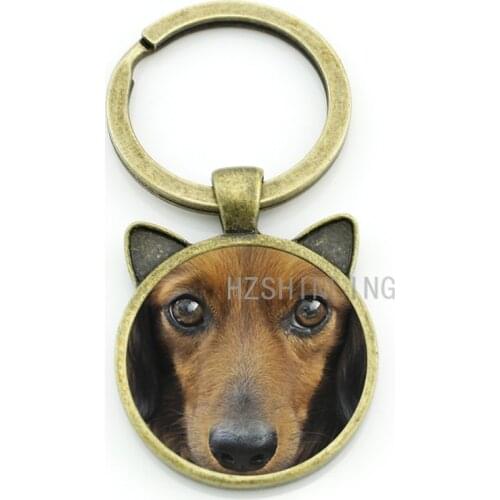 Cool pet dog Dachshund Buddy keychain men women dog lover jewelry vintage Dachshund glass gem animal key chain ring holder CN718