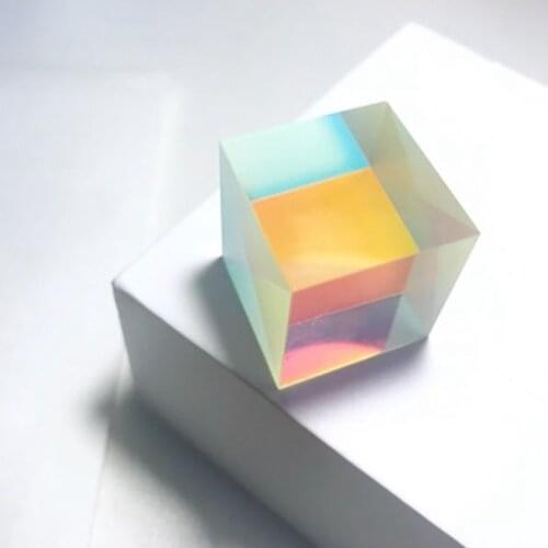 12.7*12.7*12.7mm X-Cube Six-Sided Bright Light Cube Stained Glass Beam Splitting Prism Optical Experiment Instrument Optical Len