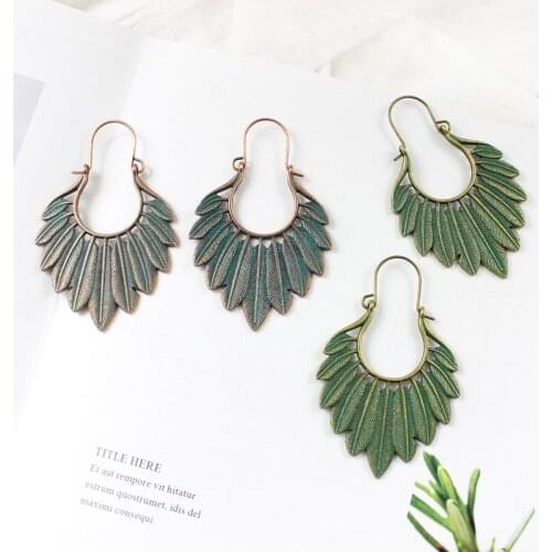 Creative Leaf Exaggerated Bohemian Earrings Bronze Red Retro Banana Leaf Goddess Earrings Accessories Seaside Vacation Jewelry