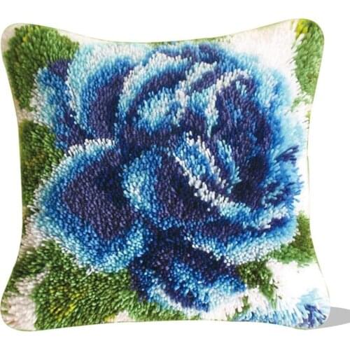 Latch Hook Kits Flowers Rose, Latch Hook Kit for Adult Beginner DIY Crochet Yarn Kits for Throw Pillow Cover Sofa Cushion Cover