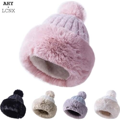 Winter Women Knitted Hat Fashion Pompom Knit Cap Soft Keep Warm Beanies Female Plus Velvet Outdoor Warm Casual Hat Skullies