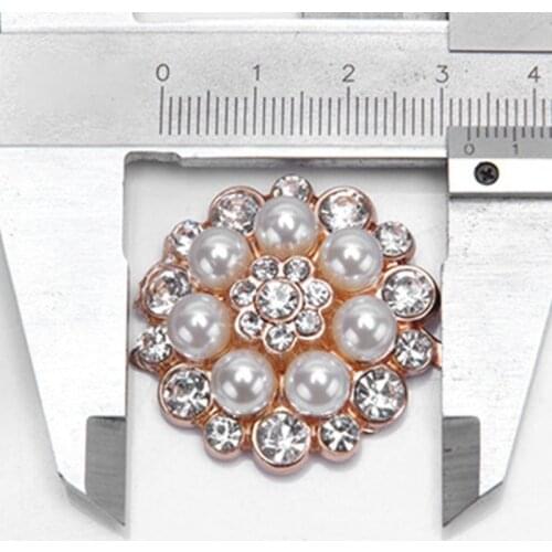 Q39C 2 Pcs/Set Shoe Clip Women Lady Shoes Decoration DIY High Heel Sandals Charms Luxury Pearl Rhinestone Fashion Unique Floral