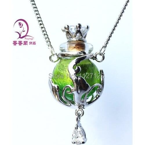 Free shipping !!1pcs Murano green Glass Essential Oil Bottle Pendant Necklace Perfume Bottle Necklace,Aroma diffuser necklace