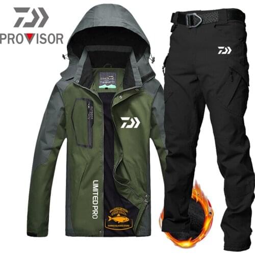Daiwa Fishing Suit Waterproof Men Fishing Clothes Waterproof Fishing Wear Sports Fishing Pants Men Fishing Jacekt Waterproof