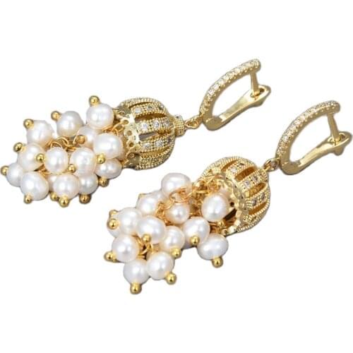 GG Jewelry Beautiful White Pearl Earrings