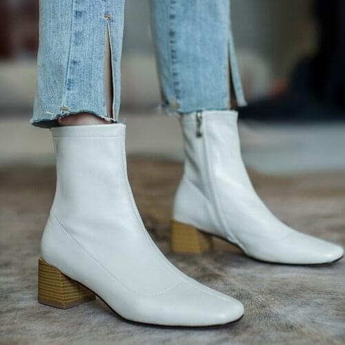 2020 New Autumn Winter Genuine Leather Retro Pointed Toe Ankle Boots Square Heel All Match Women Shoes Size 41 42