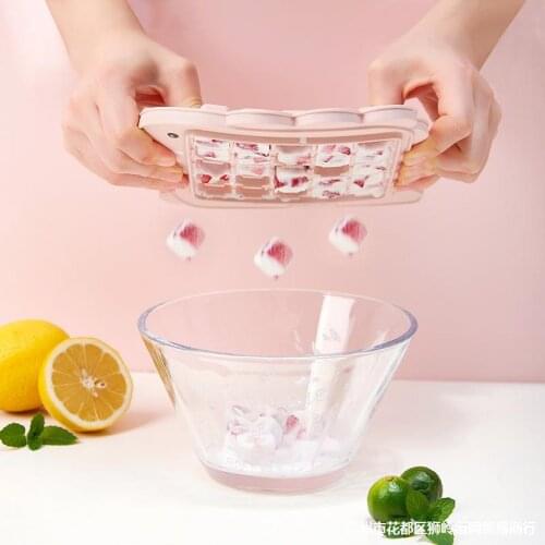 Creative Cute Cartoon Ice Tray Summer Childrens Home Small Ice Tray Diy Juice Popsicle Square Shape Quick Freeze Ice Cube Mold