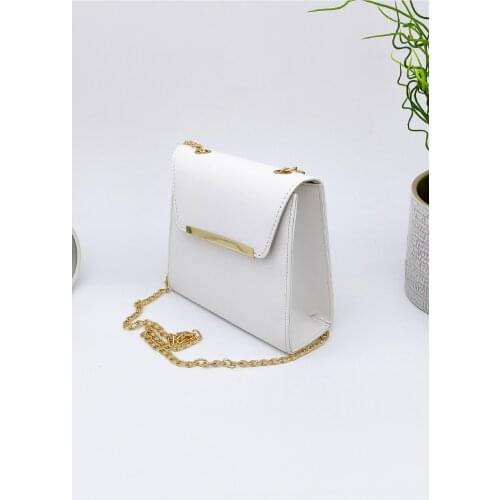 Womens White Chain Flat Bag All Seasons English TV Actress Luxury Designer