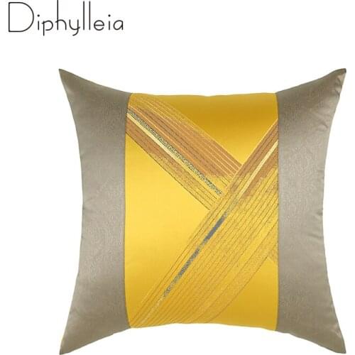 Diphylleia Golden Opulence Cushion Cover New Chinese Modern Decorative Square Bedroom Living Room Pillow Case For Couch Bed Sofa