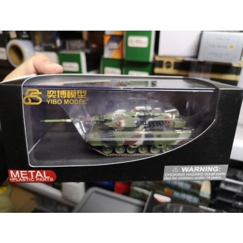 1:72 2A6 leopard Tank Winter Camouflage Alloy toy cars Metal Diecast Model Vehicles For Children Boys gift hot