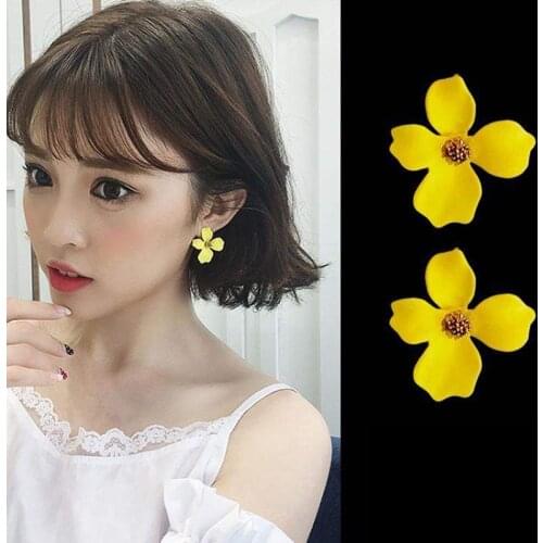 Fashion Sweet Cute Earrings Statement Korean Bohemian Style Cute Flower Stud Earrings For Women Girls Wedding Jewelry Gifts