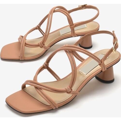 Womens Shoes 2021 Summer Simple and Fashionable New Products Ladies Cross-strap Square Toe Mid-heel Sandals