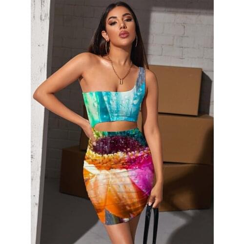 Giyu Brand Sunflower Dresses Women Colorful Hollow out Dresses Raindrop Halter Sleeveless Romantic Pleating Womens Clothing