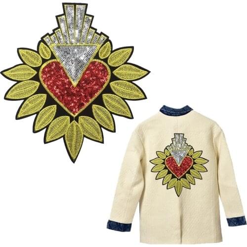 New Embroidery Heart Large Handmade Sequin Patches for Clothes DIY Iron on Patch Embroidery Flowers parche ropa
