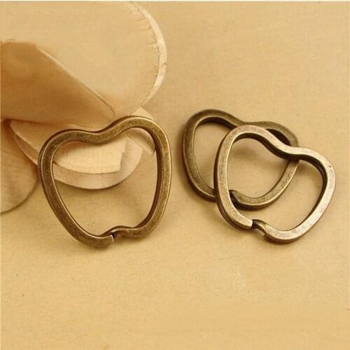 32*30MM Antique Bronze Plated Apple Key Rings Vintage Metal Iron Key Ring DIY Jewelry Accessories 40PCS