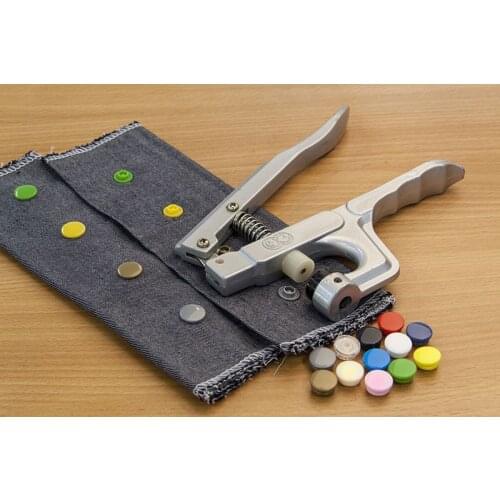 Hemline Pliers For Installations