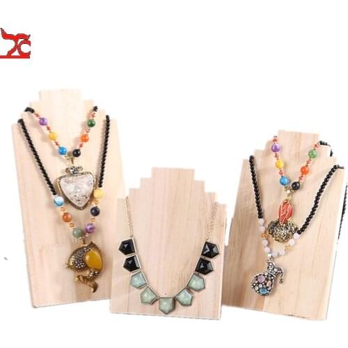 Luxury Wooden Necklace Stand Jewelry Series Hanger Pendant Chain Display Showcase Fashion Storage Mannequin Picture Frame Design